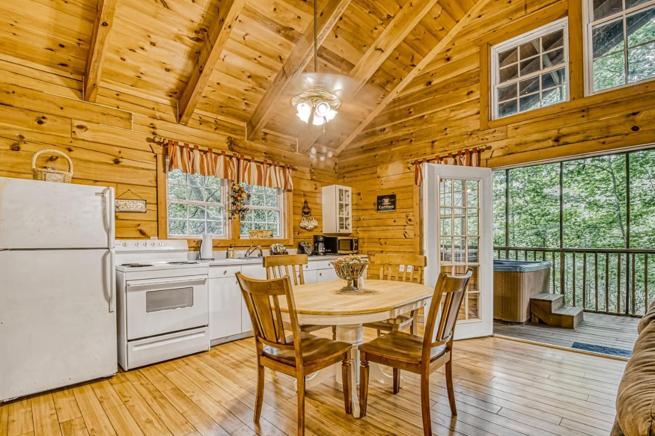 The Hideaway Villa Sautee Nacoochee ภายนอก รูปภาพ